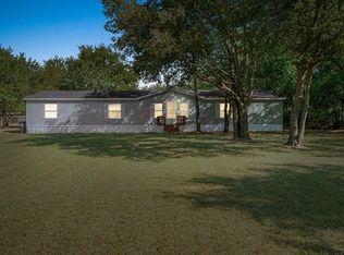 8335 Fm 697, Whitewright, TX 75491