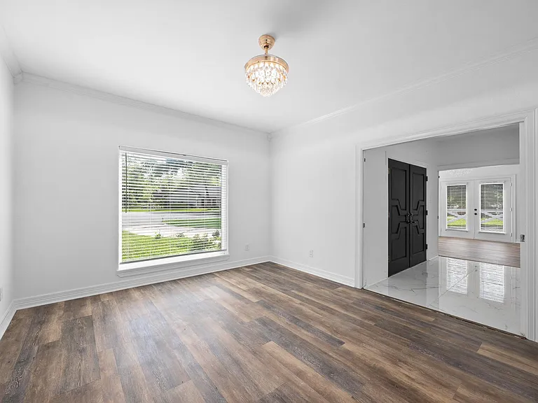 5230 Meadow Forest Dr — Photo 23