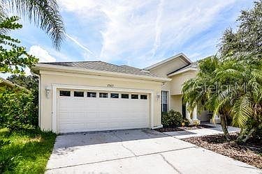 3rd image of 27605 Kirkwood Cir