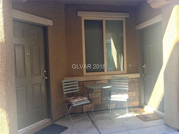 5th image of 742 Crest Valley Pl