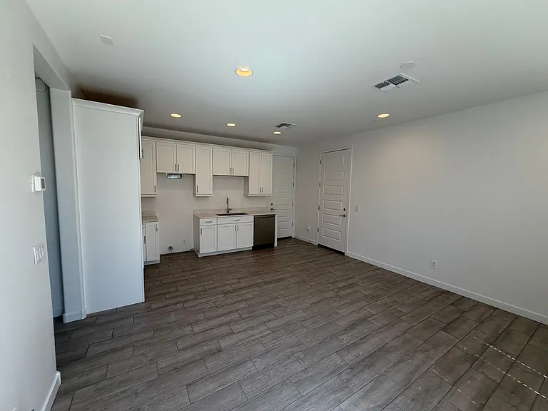 36375 W Leonessa Ave — Photo 19