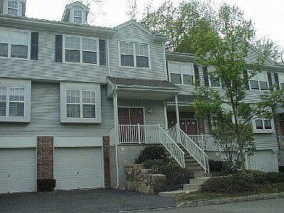 Exterior - front 90BR