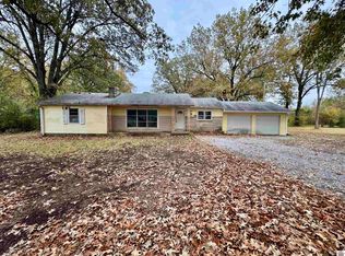 1126 Husband Rd, Paducah, KY 42003