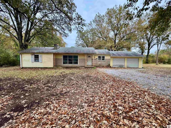 1126 Husband Rd, Paducah, KY 42003