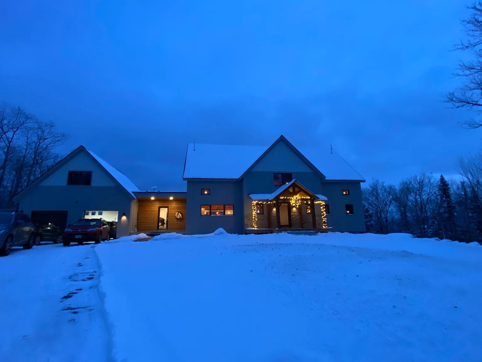 3 bed, 1100 sqft, $2,500 — Photo 2