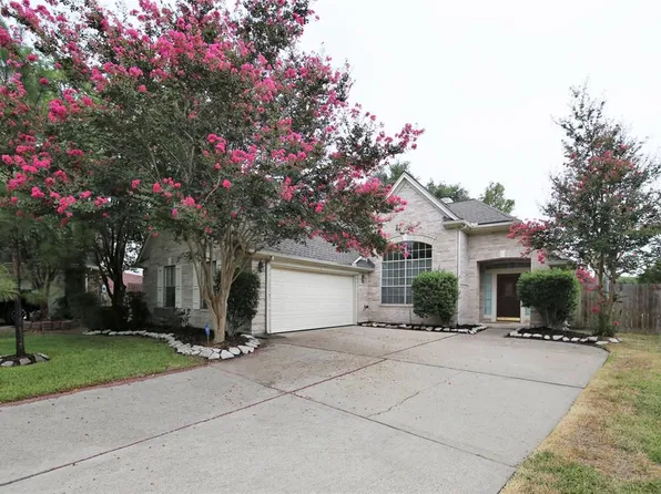 15619 Winding Valley Dr, Houston, TX 77095