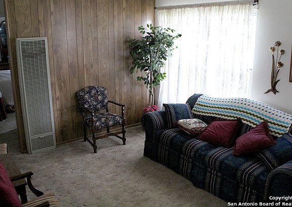 5th image of 311 Langford Pl