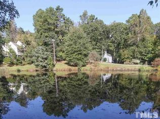 211 Waterside Dr, Carrboro, NC 27510