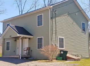 4543 Mayflower Dr, Canandaigua, NY 14424