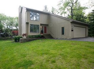 225 S Helen Ave, Rochester Hills, MI 48307