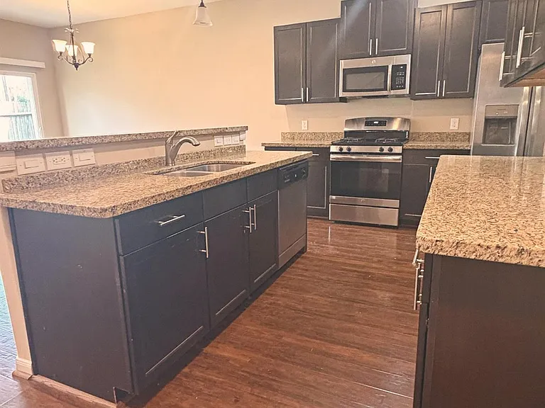 17145 Wilthorne Gardens Ct — Photo 6