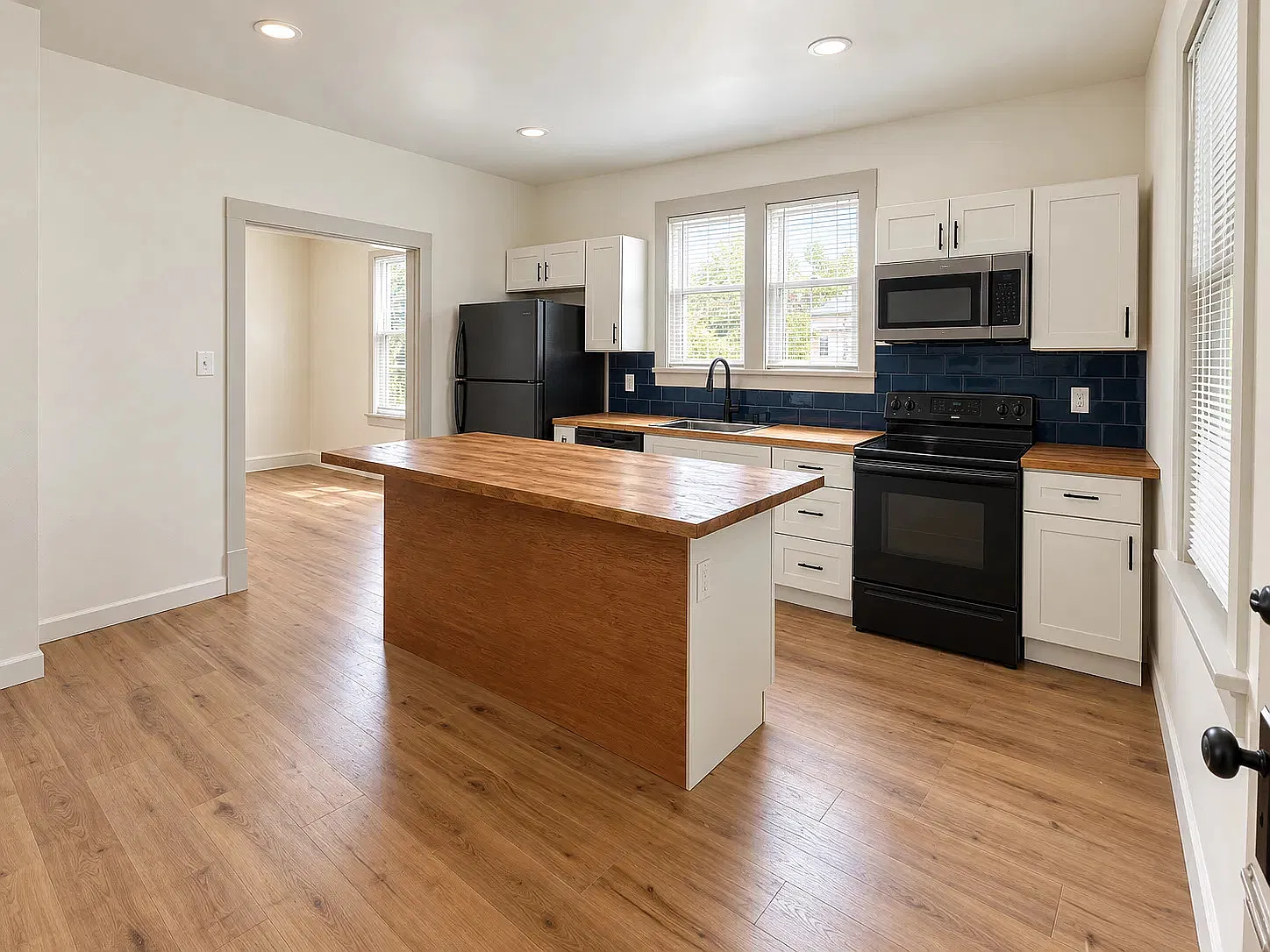 8611 Vasel Ave, Saint Louis, MO 63123 — Photo 3