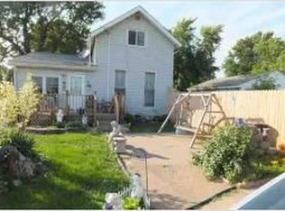 2146 Rockingham Rd, Davenport, IA 52802