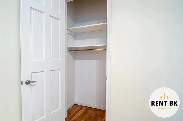 Rented by RENTBK LLC | media 7