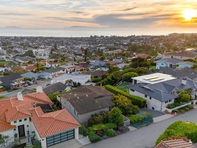2222 Sunset Dr, Ventura, CA, 93001