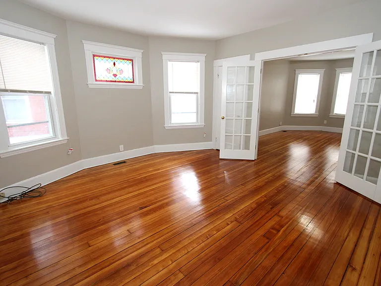 18 Howes St #2 — Photo 3