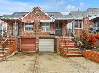 5909 163rd St, Fresh Meadows, NY 11365