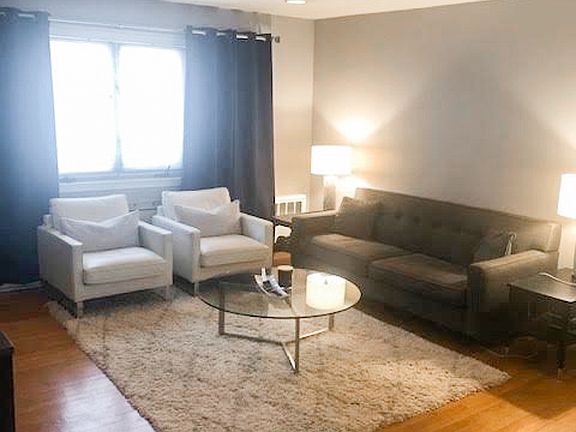 3rd image of 4889 N Ashland Ave #4889-3W