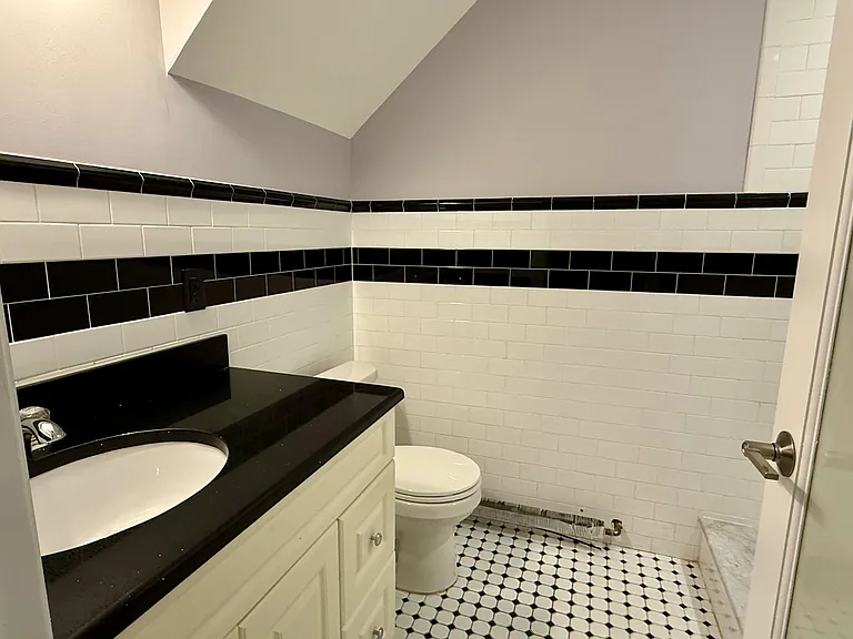 59 Laurel Ave #1R — Photo 16