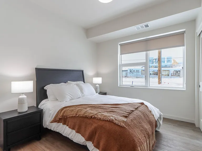 1331 S 8th Ave — Photo 44