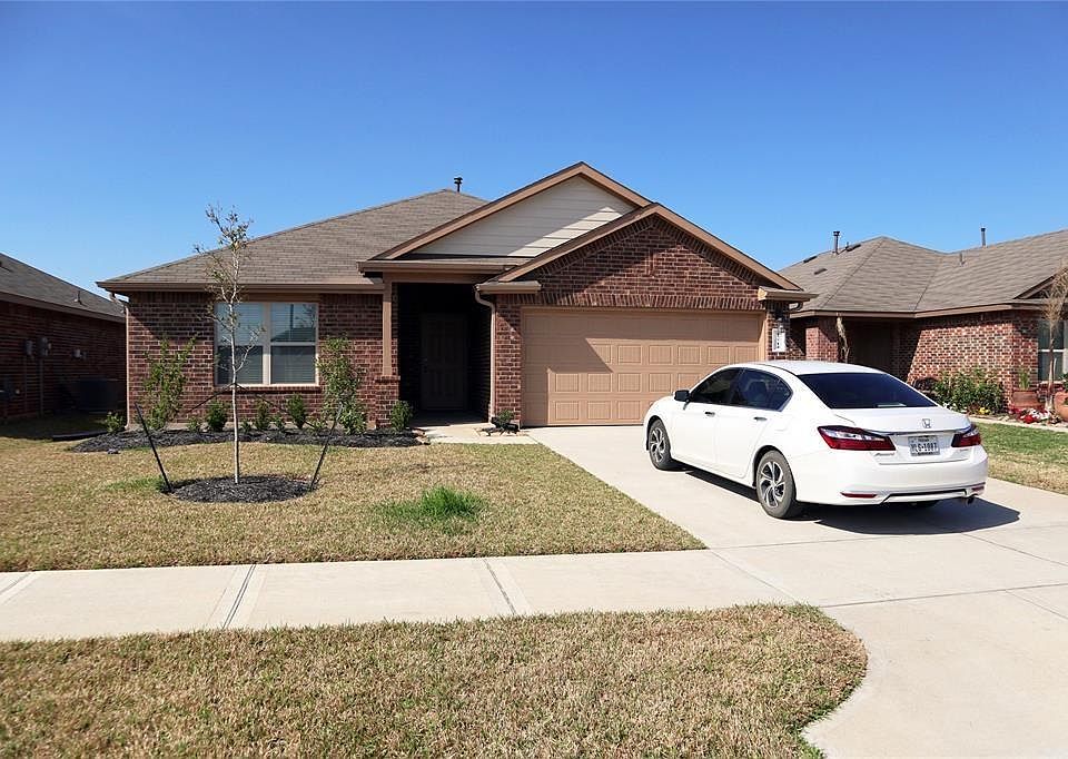 1st image of 17714 Auburn Heights Trl