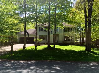 3418 Stag Ln, Tobyhanna, PA 18466