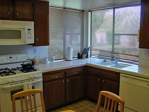1800 Paseo Raqueta — Photo 9