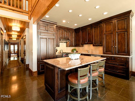 5th image of 1770 Deer Valley Dr #302