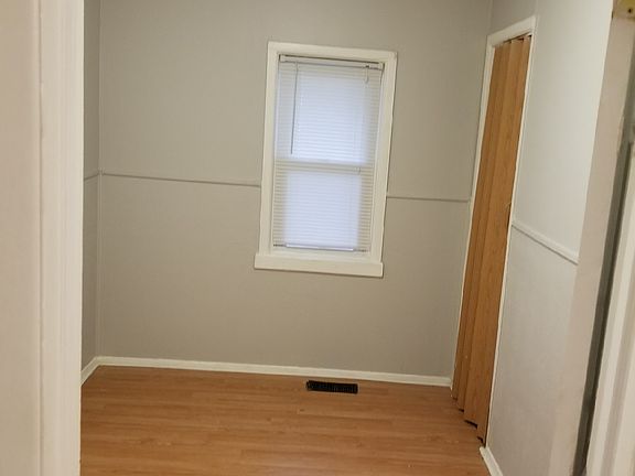 5th image of 586 Park Ave APT 1