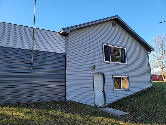 3rd image of 31128 170th St