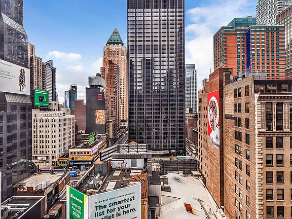 3rd image of 150 W 51st St APT 1510