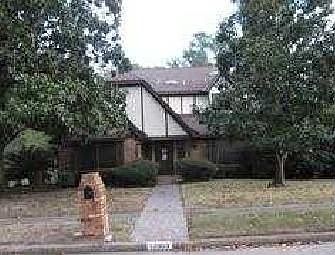 1st image of 12903 Old Pine Ln