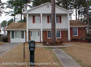 6614 Keeler Dr, Fayetteville, NC 28303