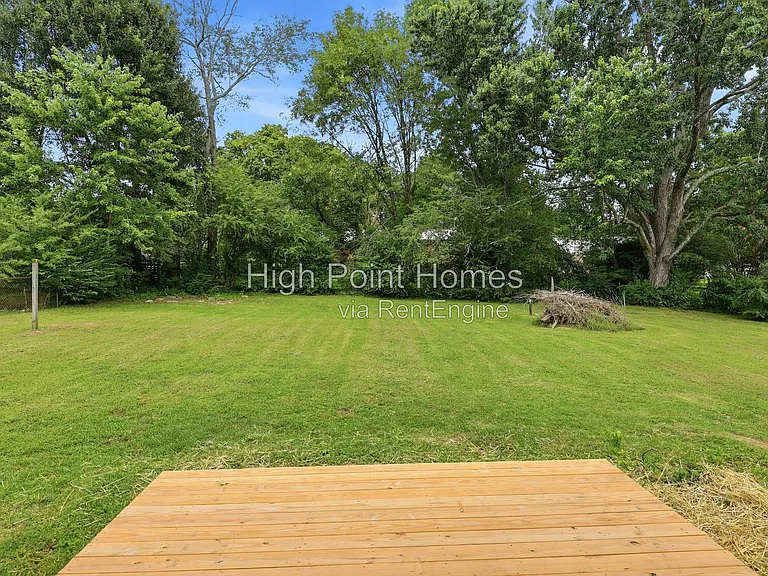 508 Hiawatha Cir — Photo 27