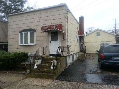 5 Bonta St, Elmont, NY, 11003
