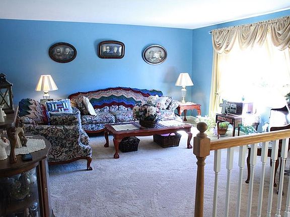 3rd image of 1806 Cedaridge Dr