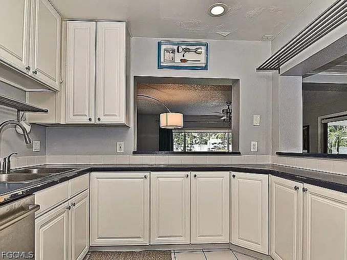 3218 Anderson Pl — Photo 13