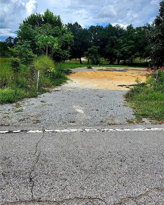 2nd image of 499 Libby Rd