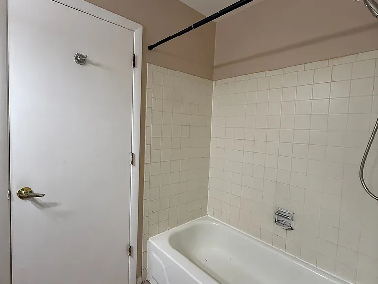 1905 Quaker Hollow Ln — Photo 19