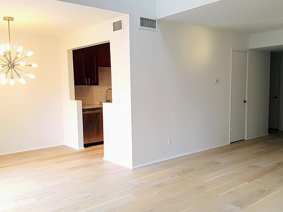 2nd image of 701 Kettner Blvd Unit 206