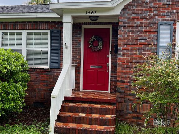 3rd image of 1490 E Jordan St