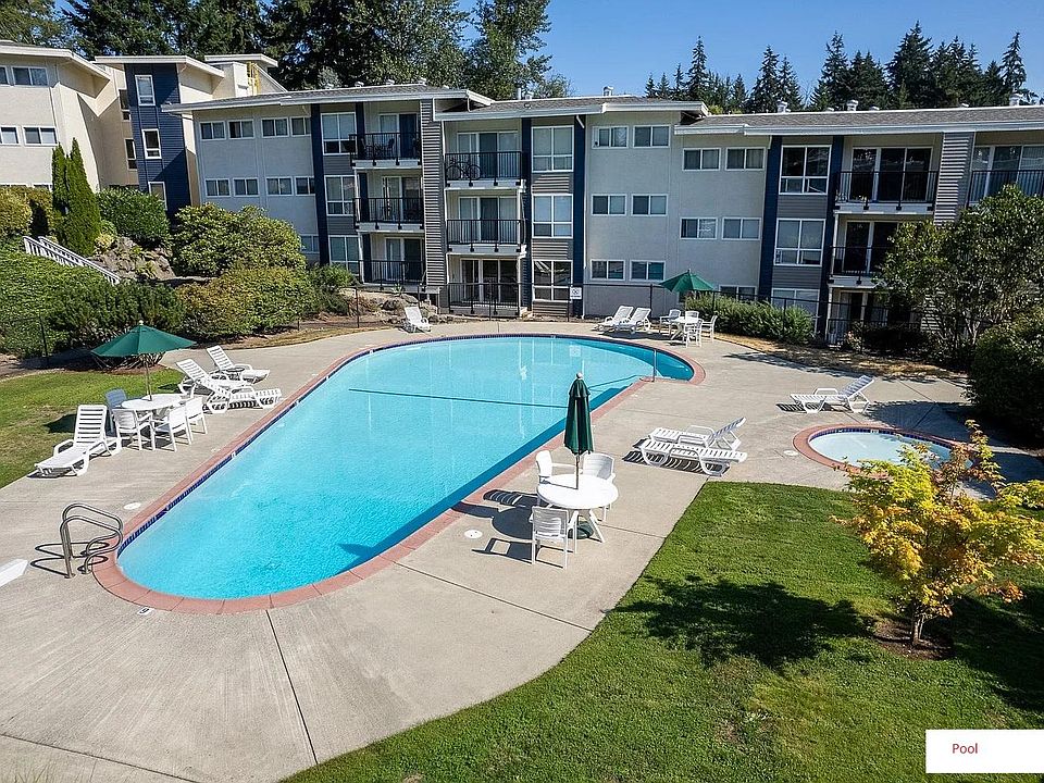 1st image of 12701 NE 9th Pl APT D312