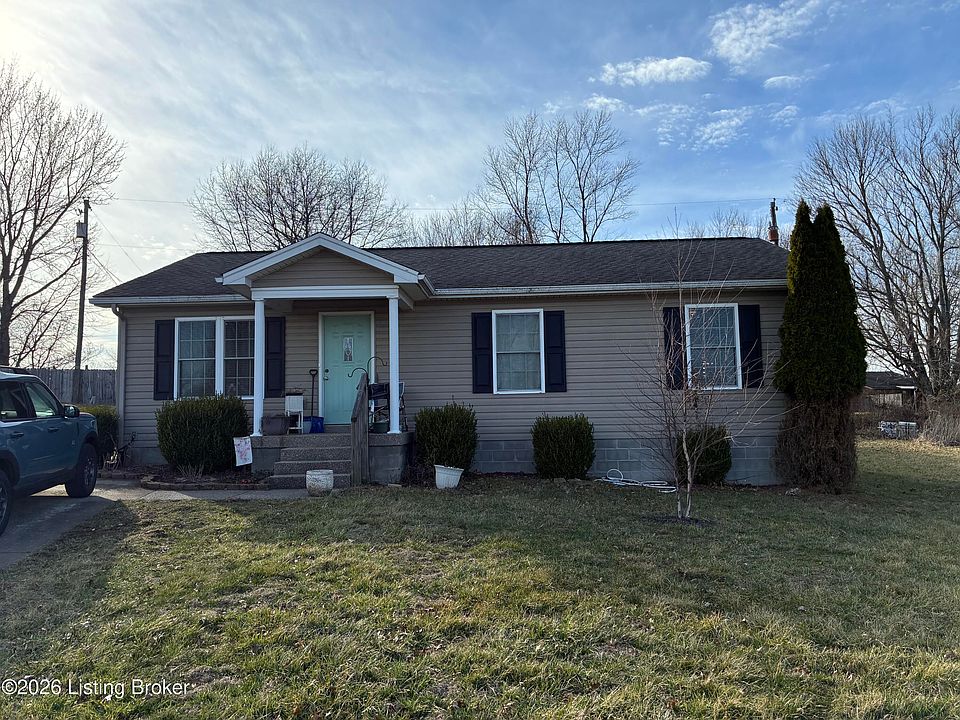 1st image of 101 Lakeview Cir
