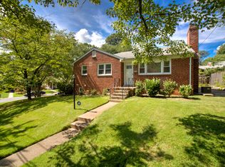 100 Lynnmoor Dr, Silver Spring, MD 20901