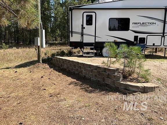 2nd image of 85 E Prospectors Dr