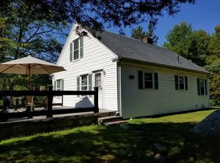 14 Kendall Ave, Sherborn, MA 01770