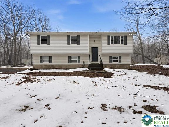 2nd image of 2320 Elmhurst Rd