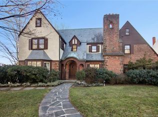 134 Westerly Ter, Hartford, CT 06105