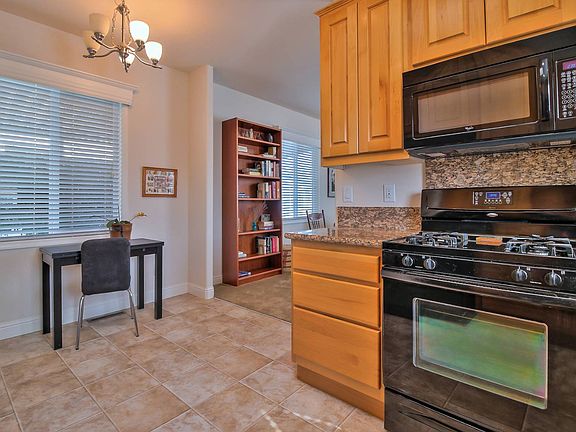 5th image of 433 Sylvan Ave Spc 144