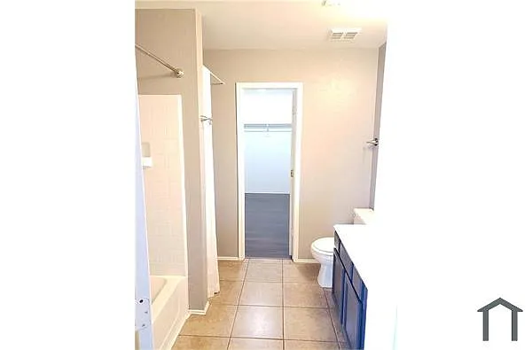 Building Photo - 1411 Cardinal Way